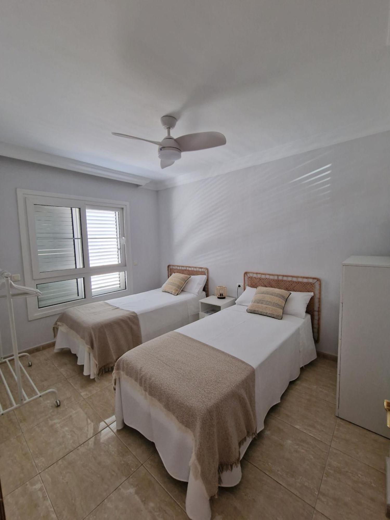 Villa Costa Санта-Крус-де-Тенерифе Экстерьер фото